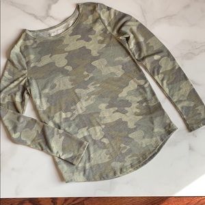 Camo long sleeve top